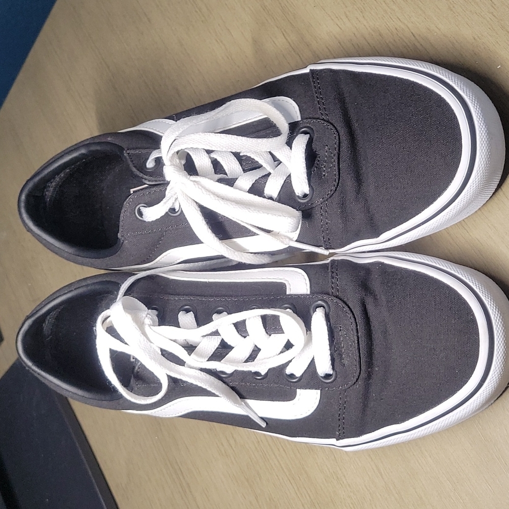 Vans Ward black